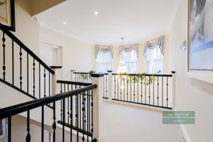 Photo 30- click for photo gallery